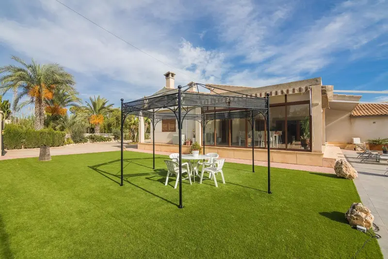 Venta Chalet de lujo en Corte Ingles, Elche - Ref: 24-DCH85