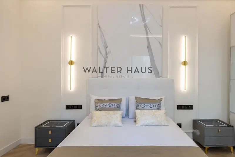 Piso en Venta en Ibiza 94m2 3 habitaciones 2 baños Reforma Integral