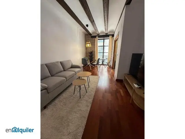 Alquiler piso amueblado terraza Ciutat vella