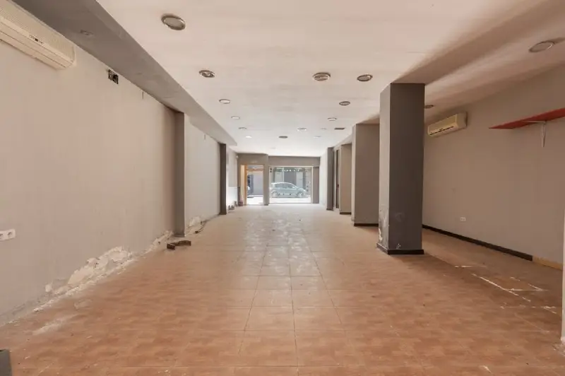 Venta Local Comercial Armilla 156m2 Trastero