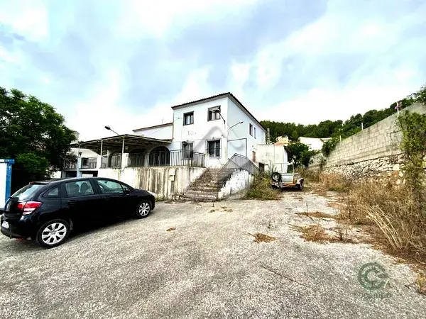 Villa Comercial Benidoleig con Vistas Panorámicas