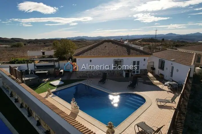 Villa 3 Dormitorios en Venta Partaloa