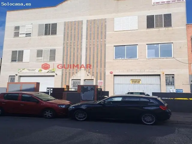 Nave Industrial en Venta Cornella de Llobregat 650m2