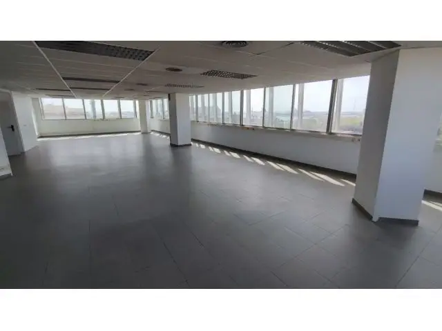 Oficina 250m2 Edificio Colon Barcelona Vistas al Mar