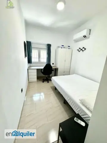 Alquiler 2 Habitaciones Estudiantes Granada San Ildefonso