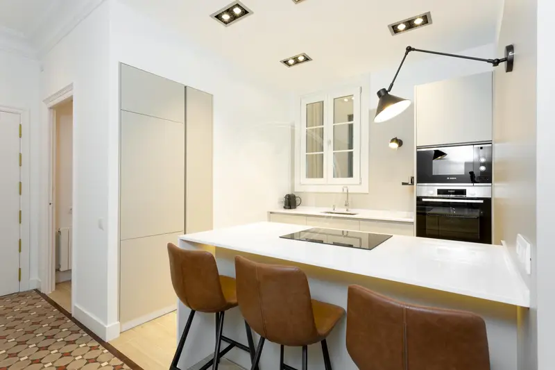 Apartamento 2 Dormitorios 3 Balcones Eixample