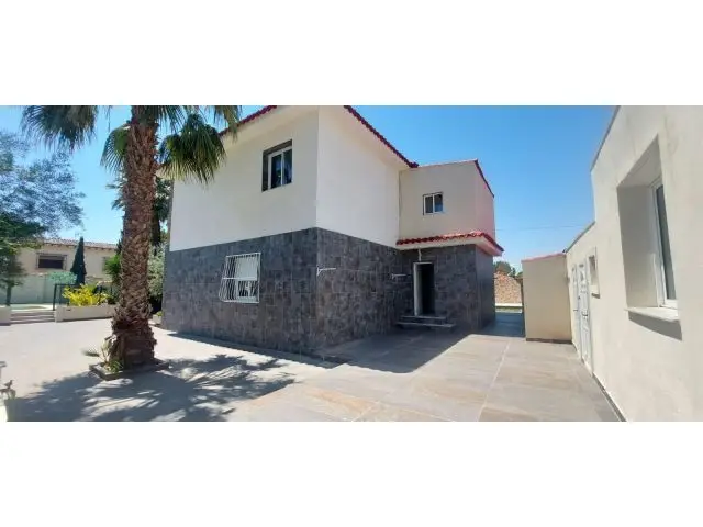 Chalet Independiente Nuevo en San Vicente del Raspeig