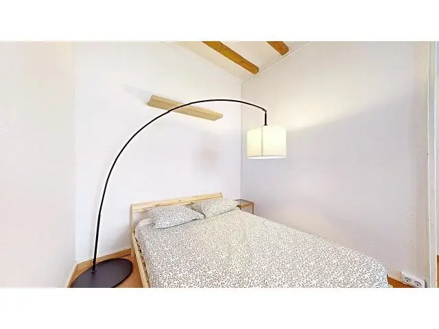 Piso en Alquiler en el Centro de Barcelona 81m2 2 habitaciones