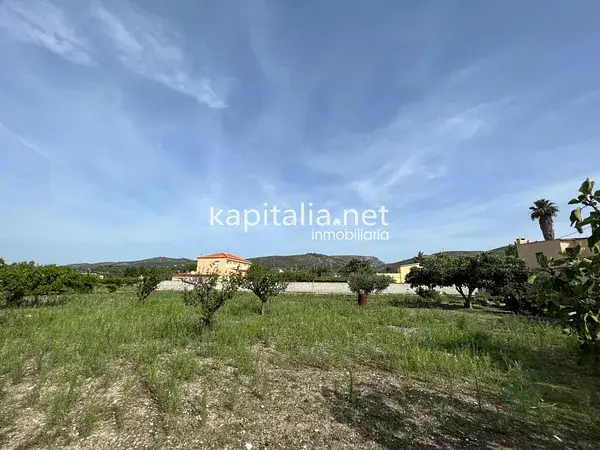 Chalet en Ontinyent con terreno y excelentes vistas
