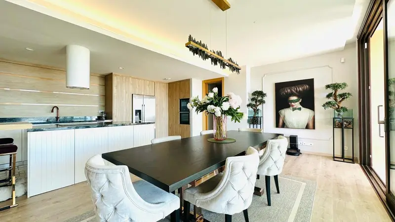 Piso de 4 Dormitorios en venta La Quinta, España