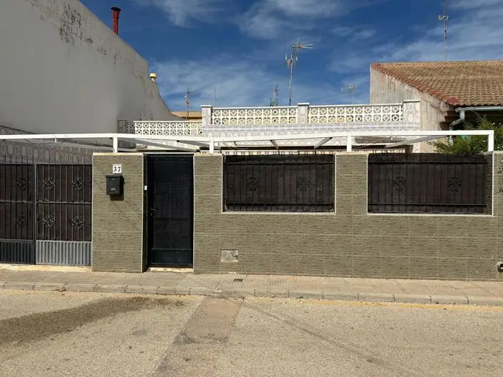 4 Bed Duplex for sale
