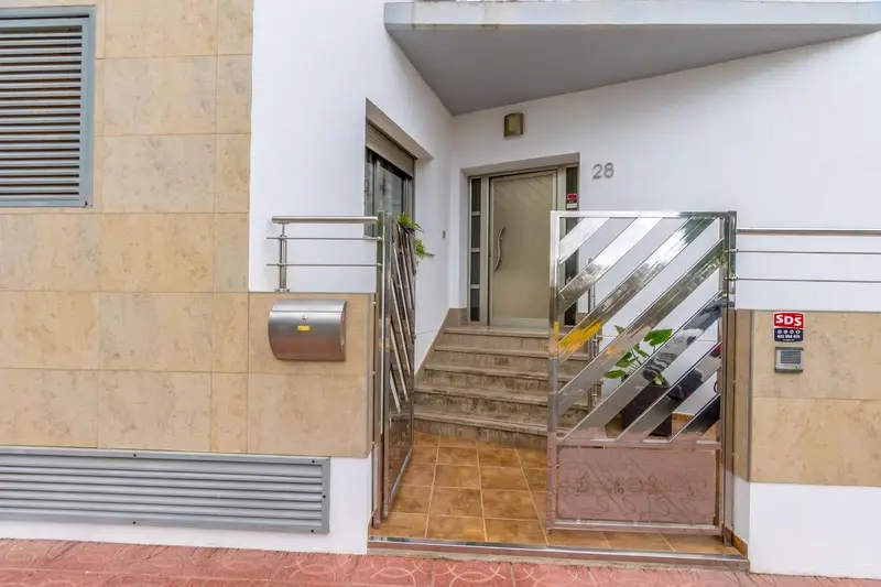 Chalet en venta Rojales 404m2 Garaje Terraza Sótano