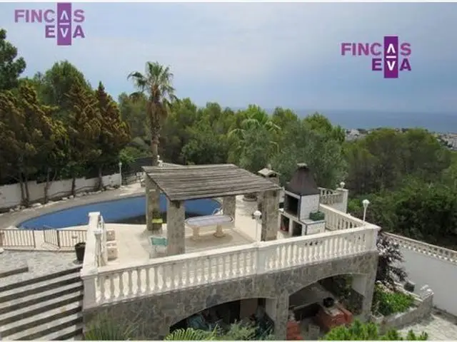 Casa Villa 5 Dormitorios Piscina El Vendrell Costa Dorada