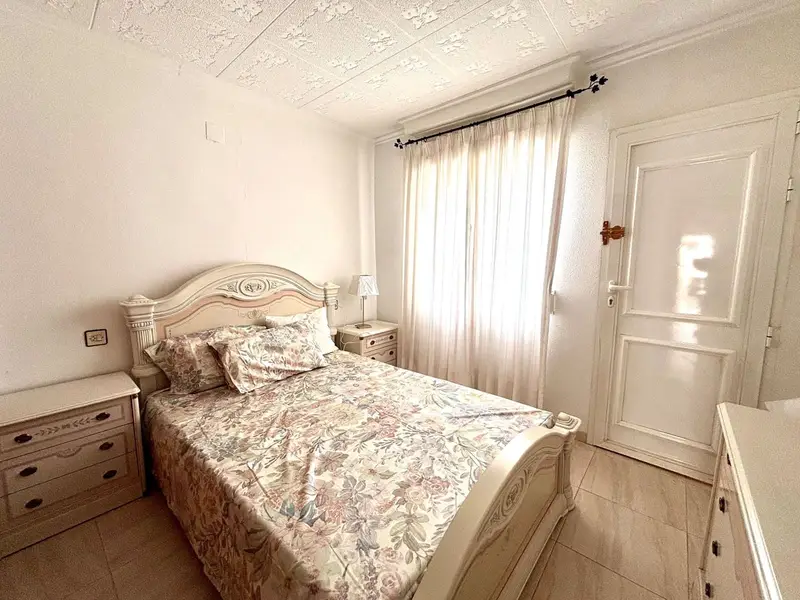 Bungalow en Nueva Torrevieja cerca de la playa