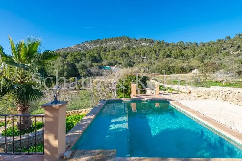 Finca Rural Llucmajor Mallorca: 4 Habitaciones Piscina Vistas al Mar