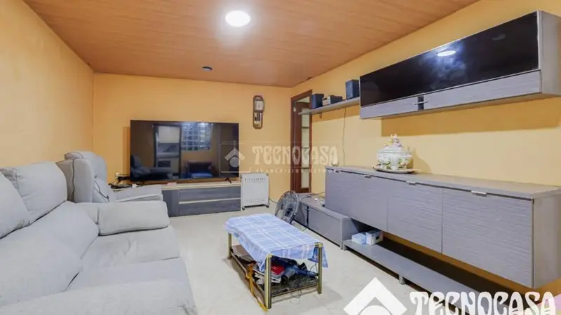 Dúplex con Patio en Barcelona: Reforma a tu Gusto