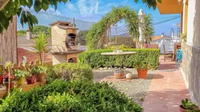 Chalet en venta en Carrer del Llorer, 60, cerca de Carrer de l' Arboç