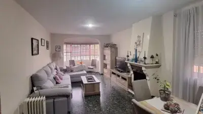 Chalet en Venta Vistahermosa 647m2 Parcela 289m2 Construidos