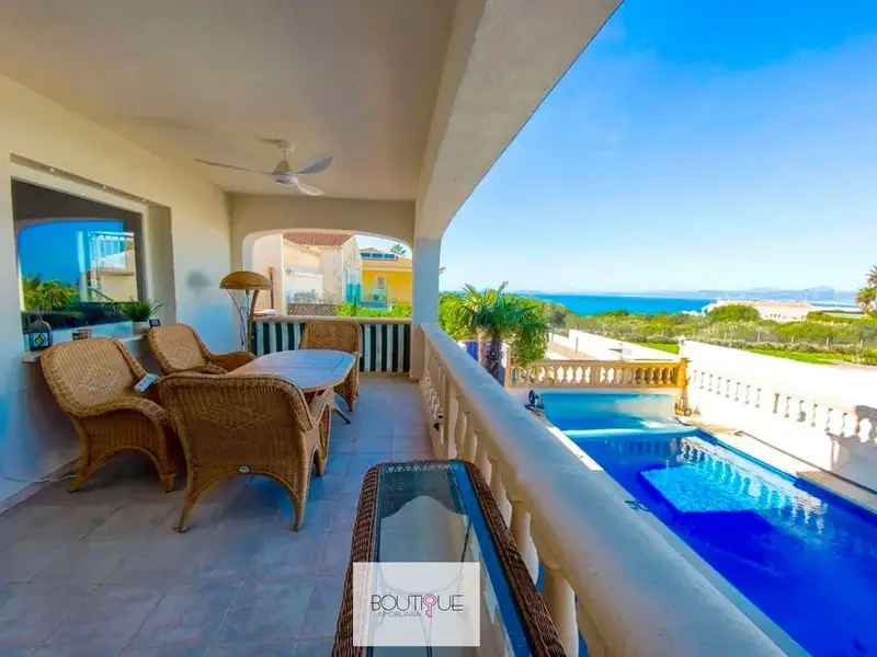 Chalet Pareado en Bahia Azul Mallorca