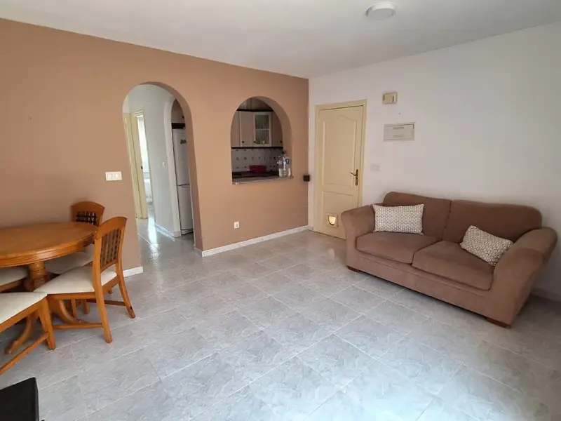 Apartamento 2 Dormitorios Rojales Piscina Comunal