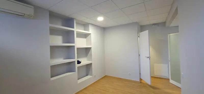 Venta Local Comercial Palomeras Sur Puente Vallecas Madrid