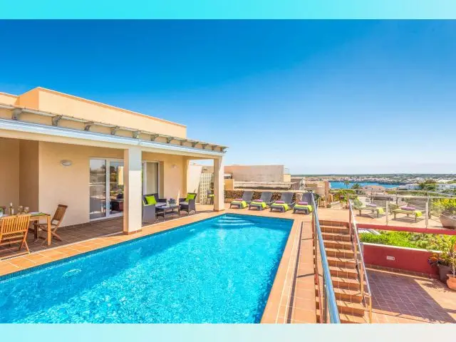 Alquiler Piso 3 Dormitorios Menorca Familia Piscina Jardin