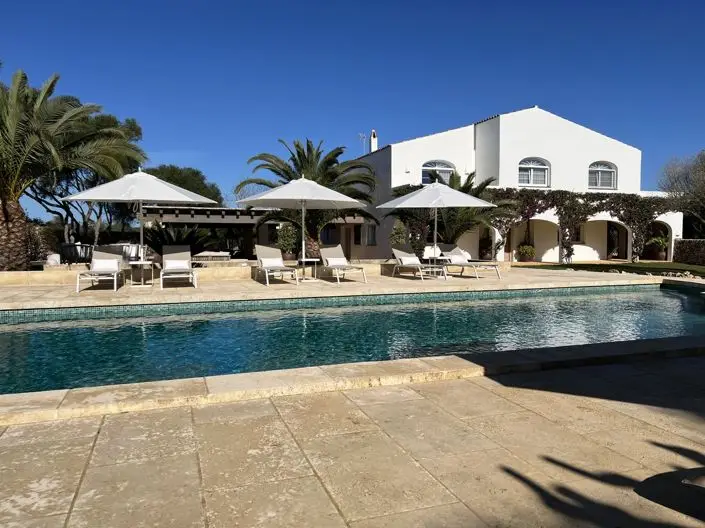 Villa de Lujo 4 Dormitorios en Venta