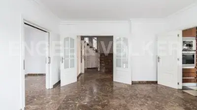 Casa en Alquiler Valldoreix 700m2 6 habitaciones Piscina