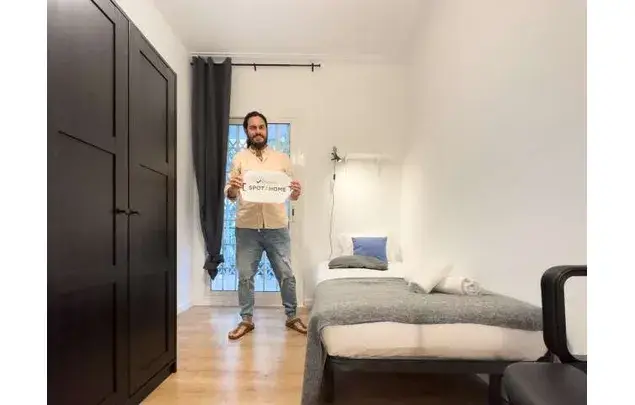 Alquiler Habitaciones Barcelona 136m

