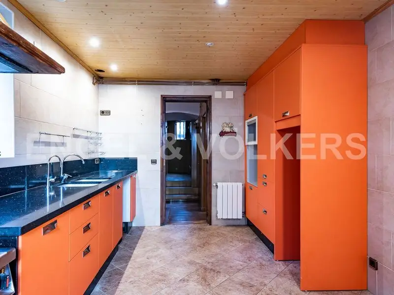 venta Chalet en el Tibidabo i les Planes Vallvidrera, Barcelona (W-02RS41)- Globaliza