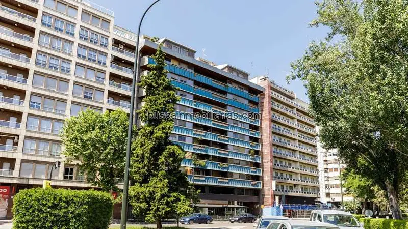 Piso en Venta Centro Zaragoza 136m2 4 Dormitorios 2 Garajes