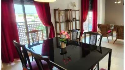 Atico Duplex Amueblado con Terraza en Alquiler