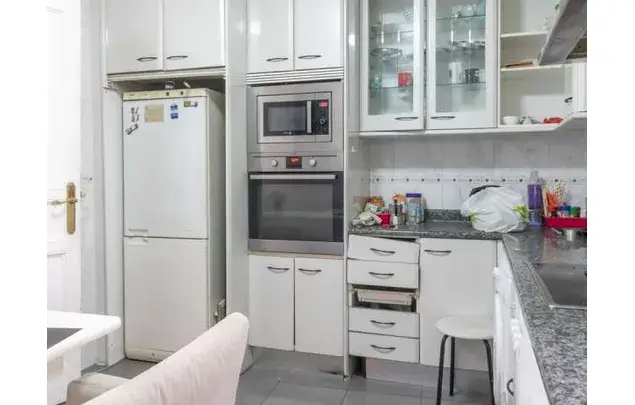 Apartamento 180m2 Madrid Cocina Equipada Cerca Metro Noviciado