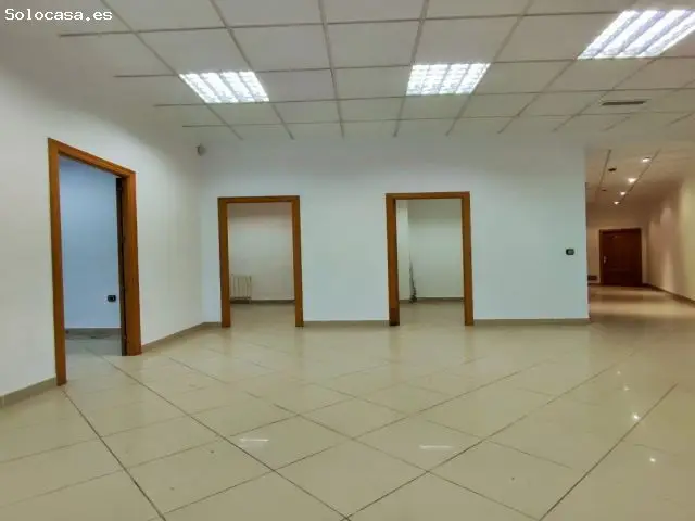 Local Comercial en Alquiler - Oficina céntrica con alarma y aire acondicionado