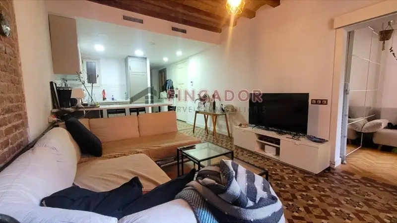 Piso en venta en El Raval(08001)
