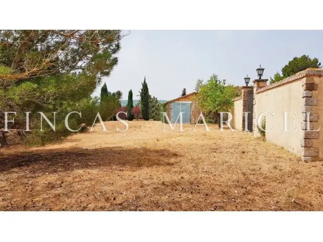 Masía con Encanto Histórico en Pontons