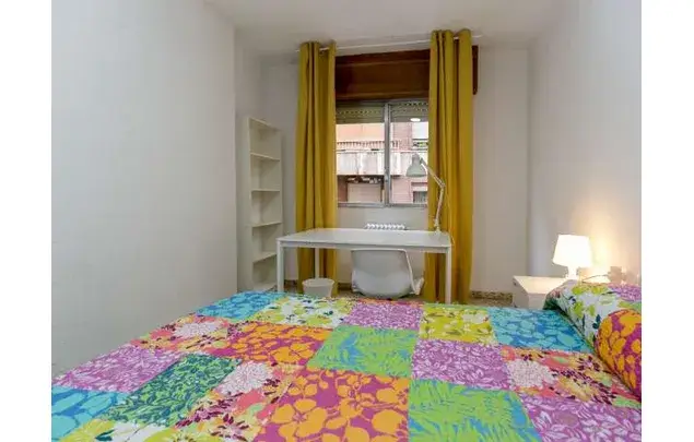 Alquiler de Habitaciones en Apartamento Granada