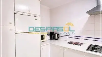 Apartamento en Alquiler Calle Vespasiano Cerca de la Playa La Barrosa