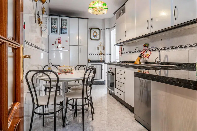Venta Piso Centro Granada 5 Dormitorios Plaza Gracia