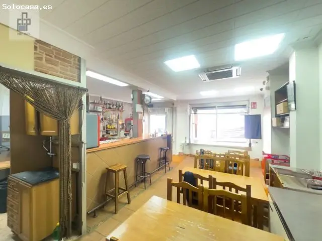 Local Comercial en Castelldefels con Historia y Clientela Fiel