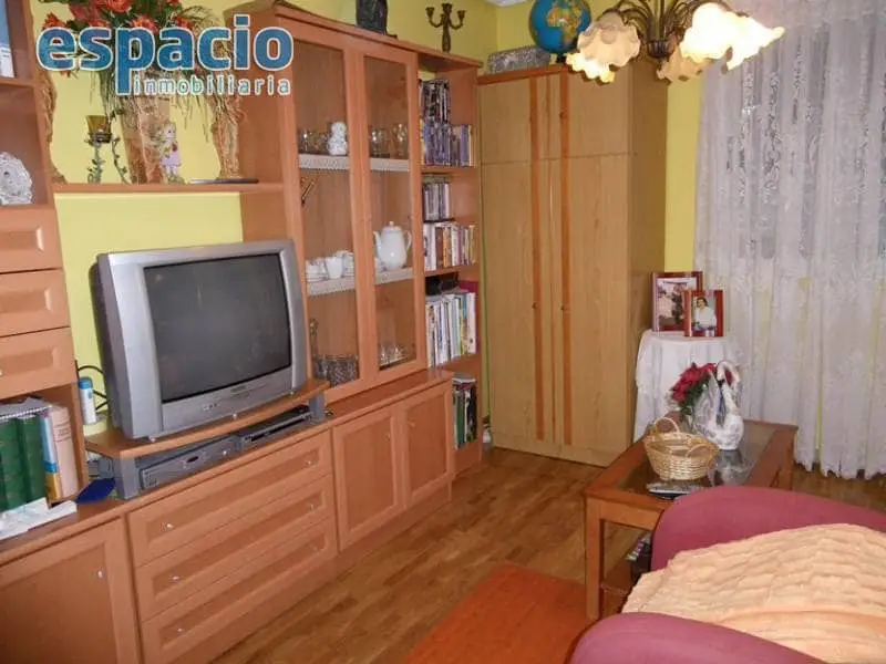 Piso en Venta Ponferrada 144m2 4 Dormitorios 2 Baños Garaje Trastero