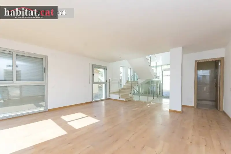Casa en Venta en Cubelles Mas Trader 174m2 4 habitaciones