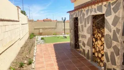 Chalet en venta en Magaz de Pisuerga