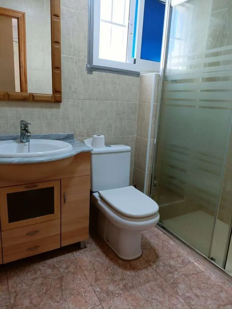 Bungalow en Alquiler Mil Palmeras 85m2 2 habitaciones terraza