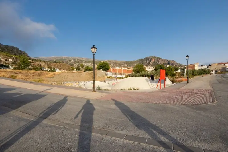 Venta Terreno Comercial Niguelas Fachada Dos Calles