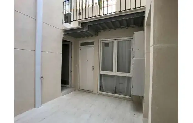 Estudio Amueblado en Cuatro Caminos Madrid