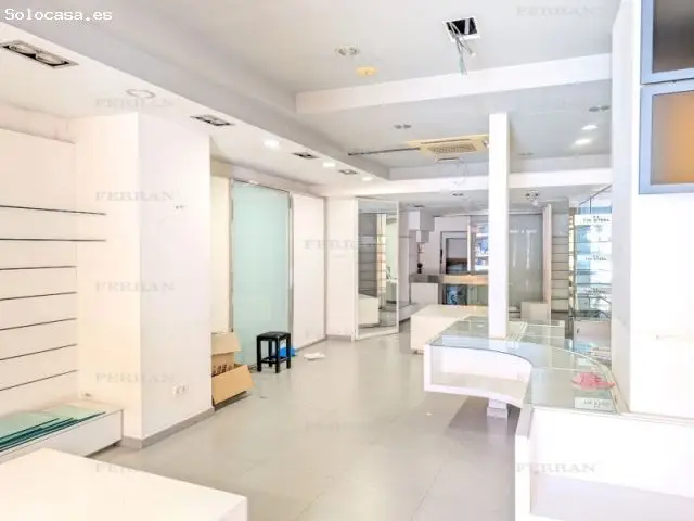 Local en Alquiler Plaza Mayor Palma Centro 129m2