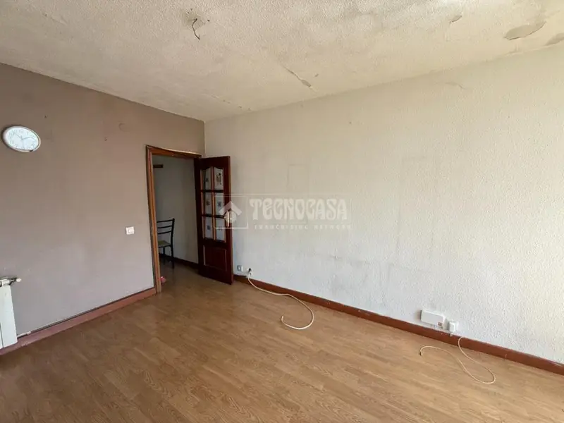 Piso en Venta Carabanchel 3 Dormitorios Exterior Cerca Metro