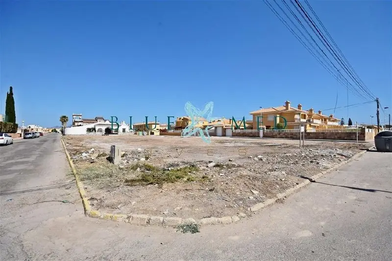 Solar en Venta Bahia Puerto Mazarron 1945 m2 Edificable
