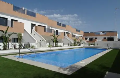Alicante Adosado en Venta Nueva Construccion 3 Dormitorios 2 Baños Piscina Cerca Playa